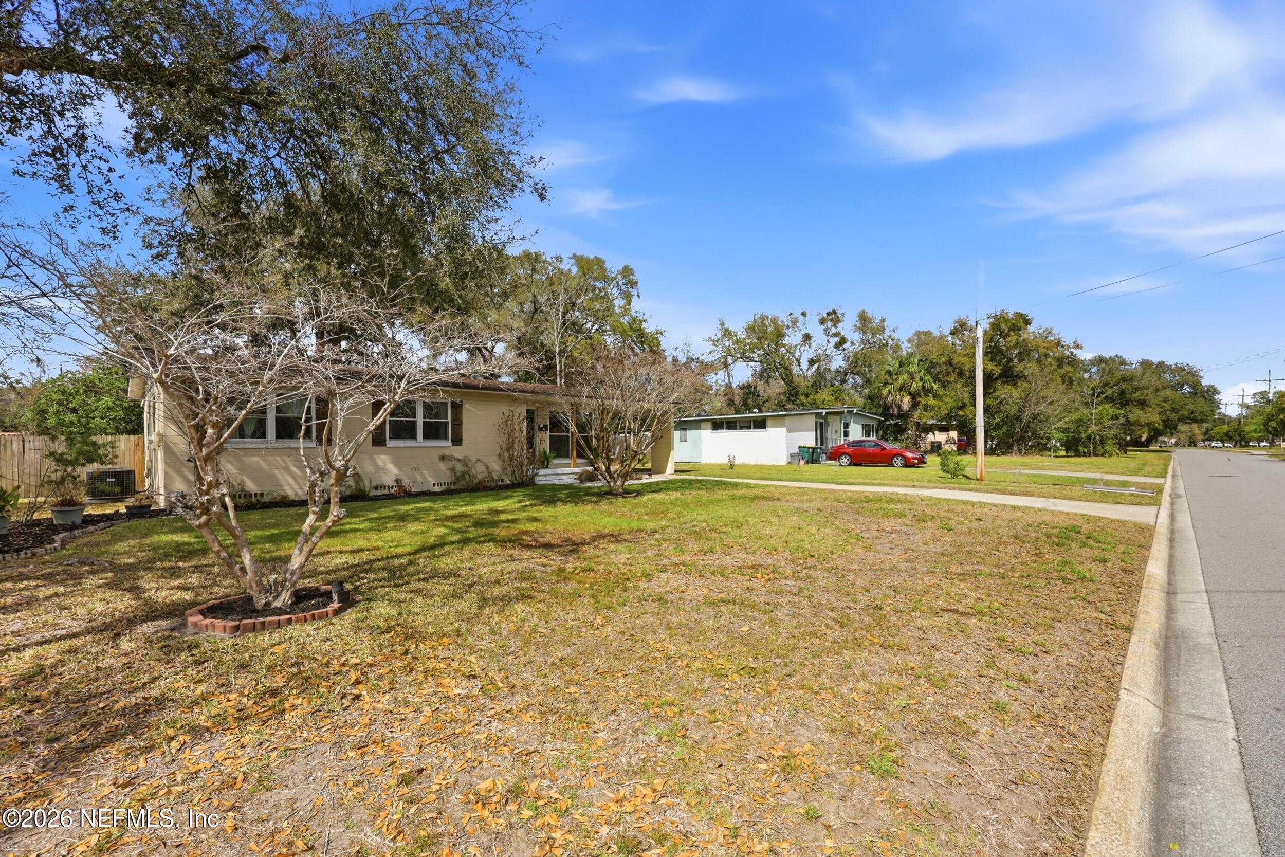 4075 FERRARRA Street