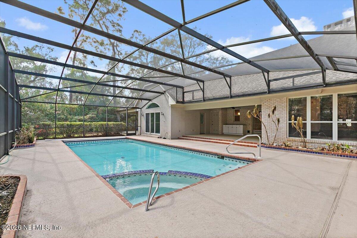 10116 DEERWOOD CLUB Road