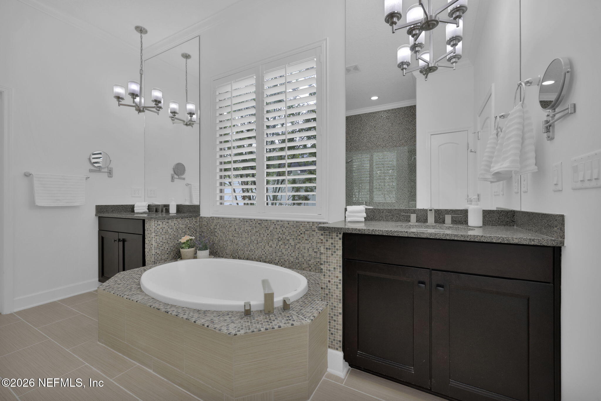 180 CROSS RIDGE Drive