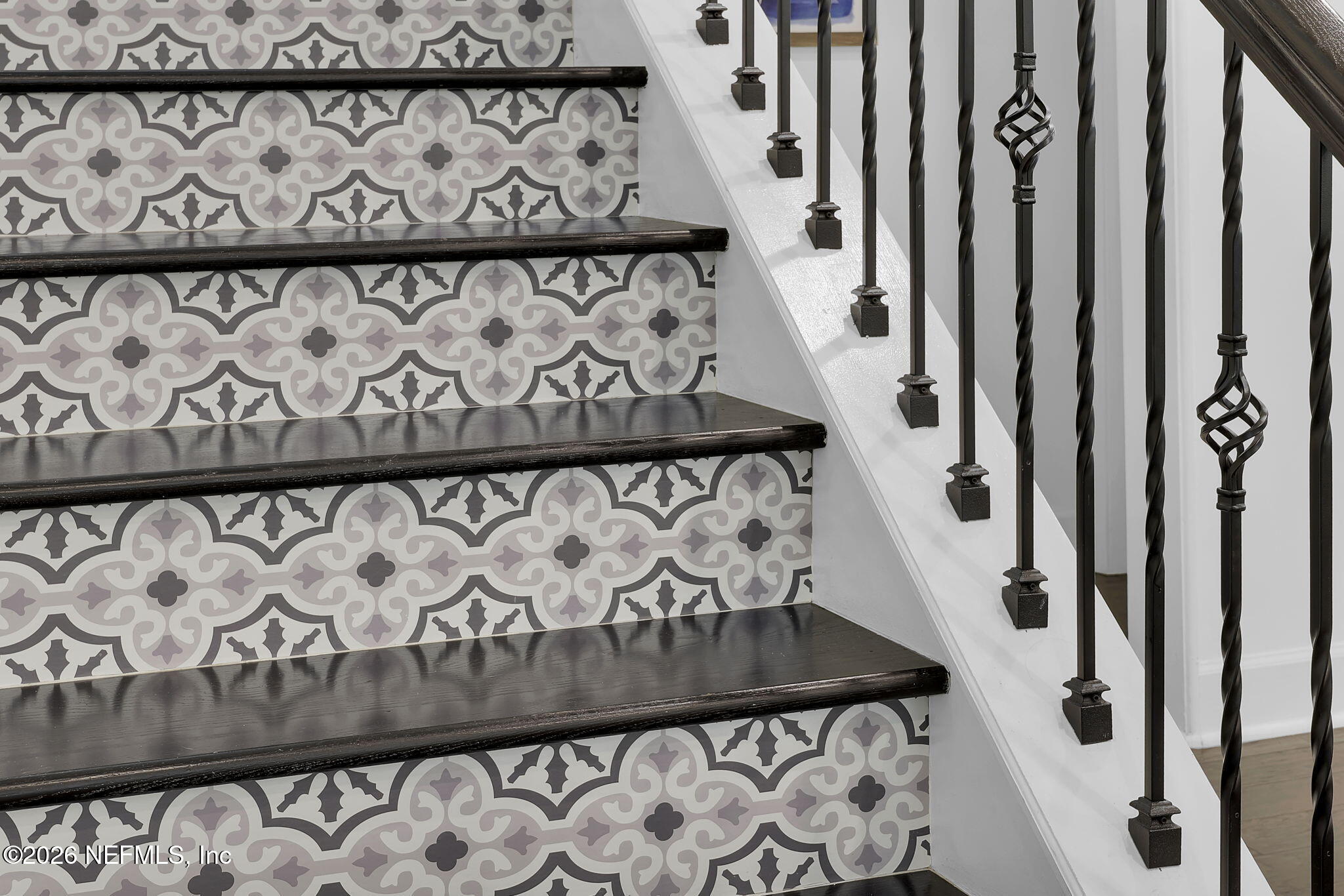 180 CROSS RIDGE Drive