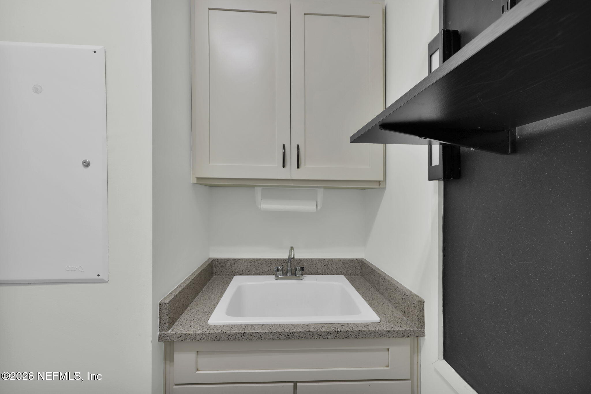 180 CROSS RIDGE Drive