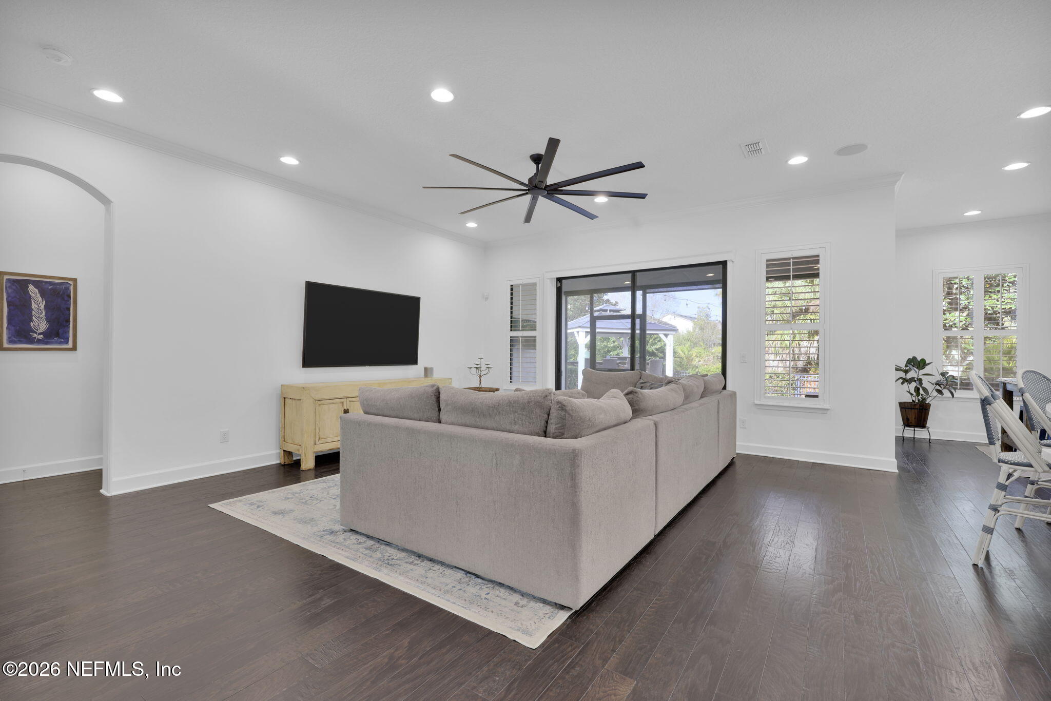 180 CROSS RIDGE Drive