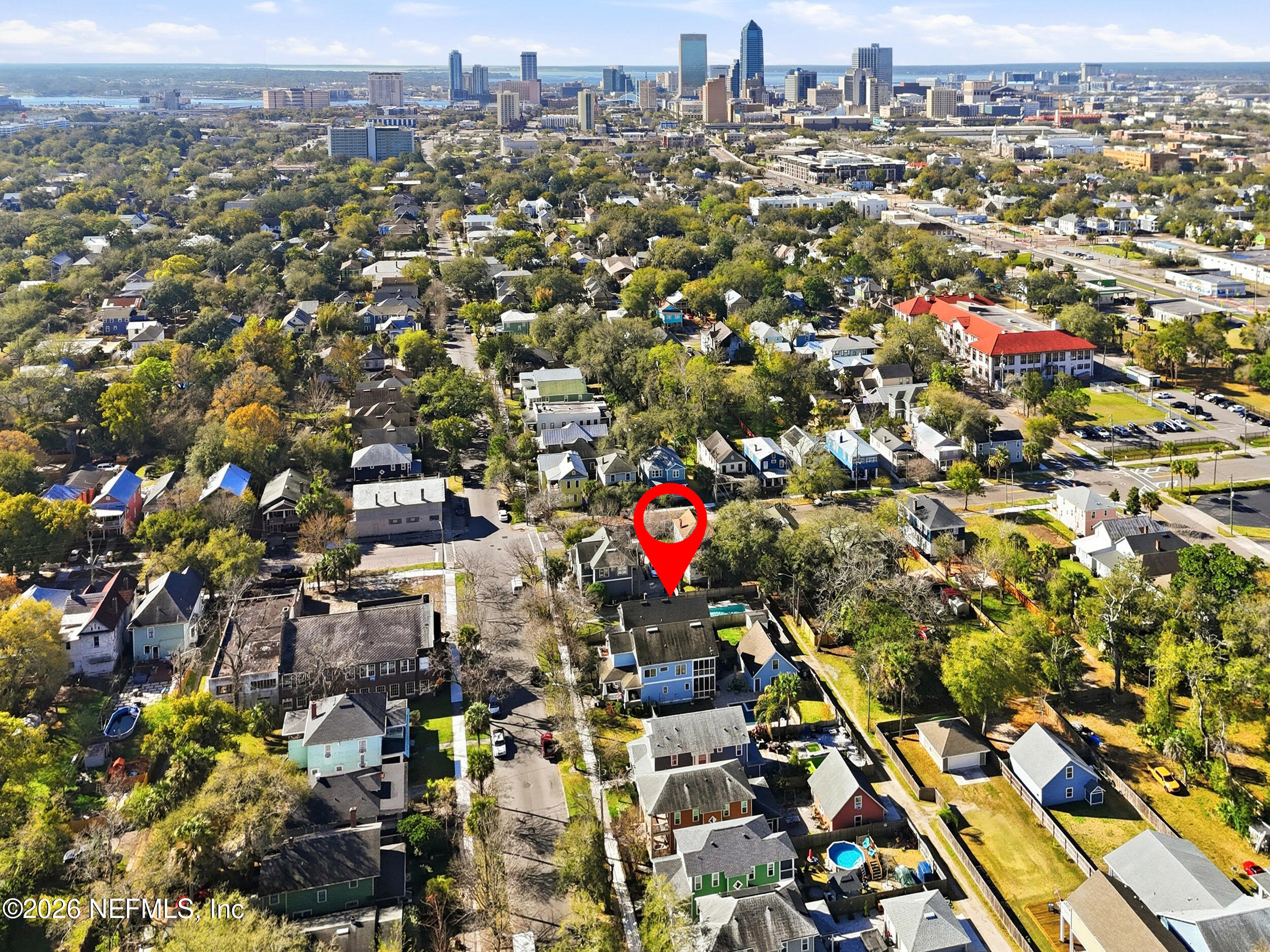 1614 N MARKET Street