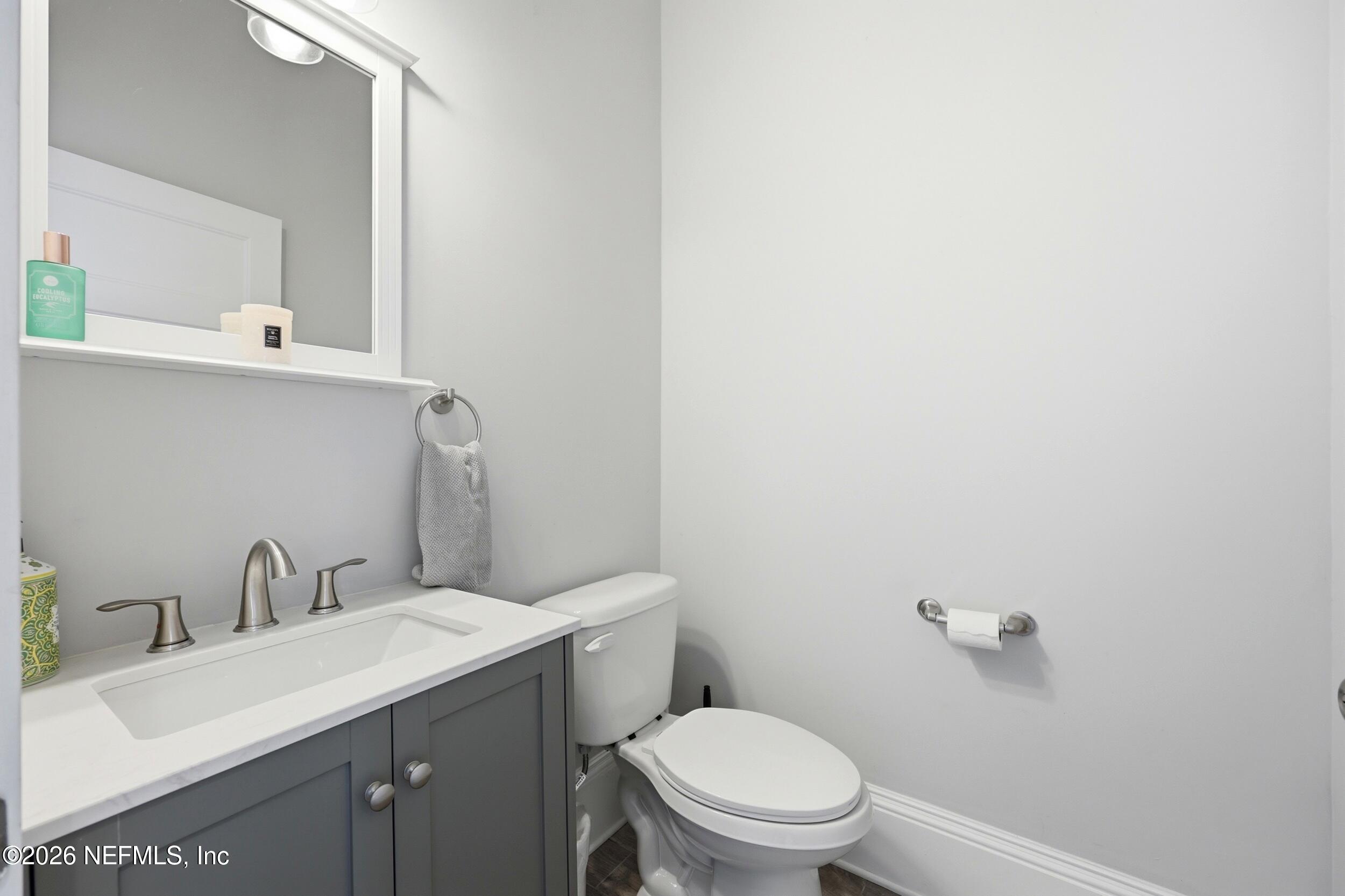 1614 N MARKET Street