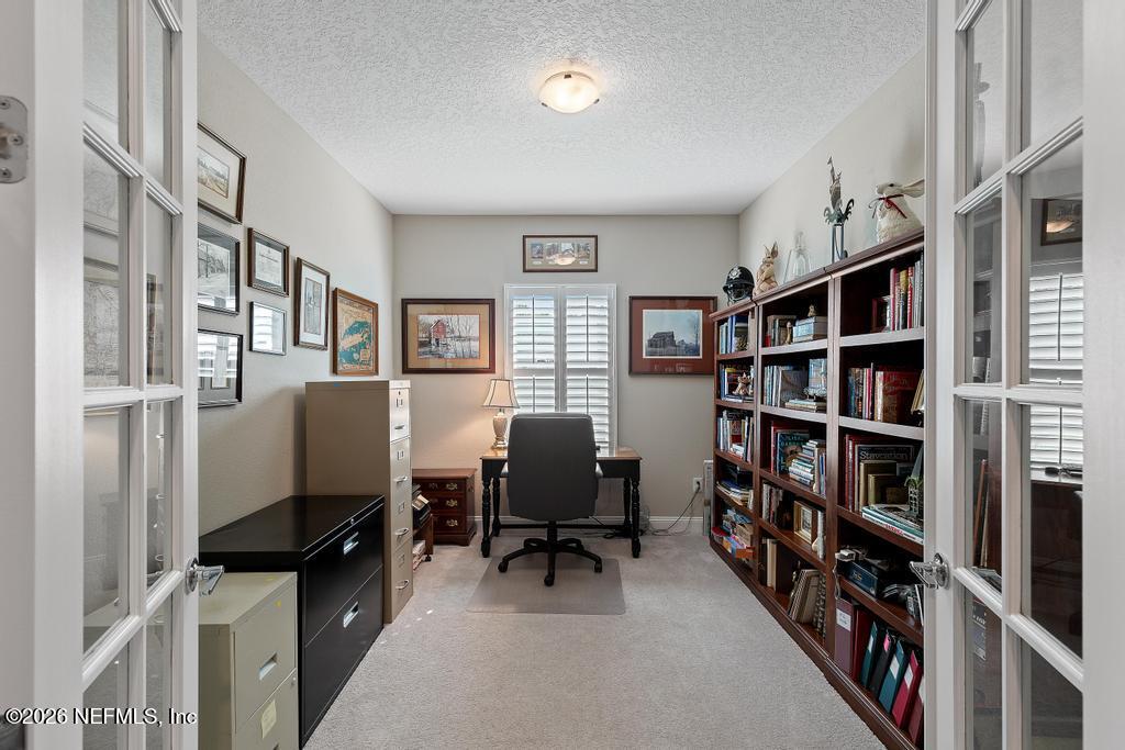 25 QUOTA Circle, St. Johns