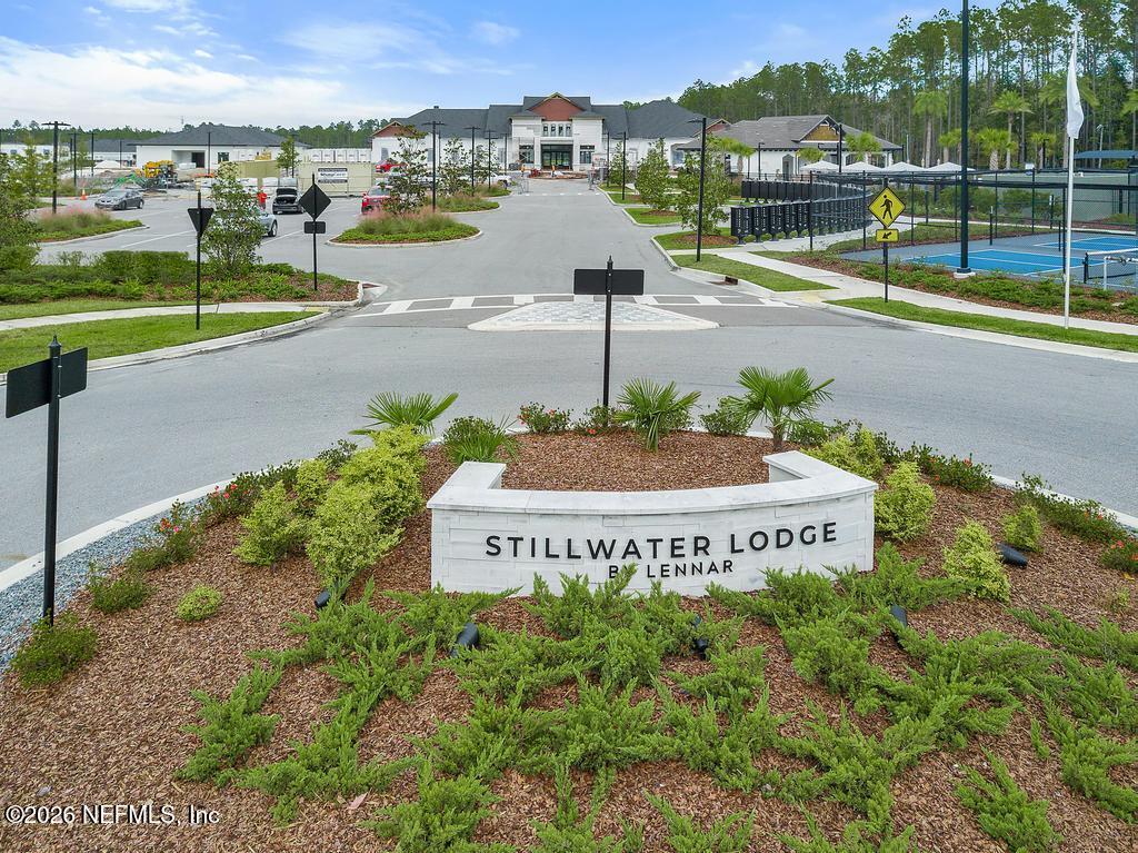 25 QUOTA Circle, St. Johns