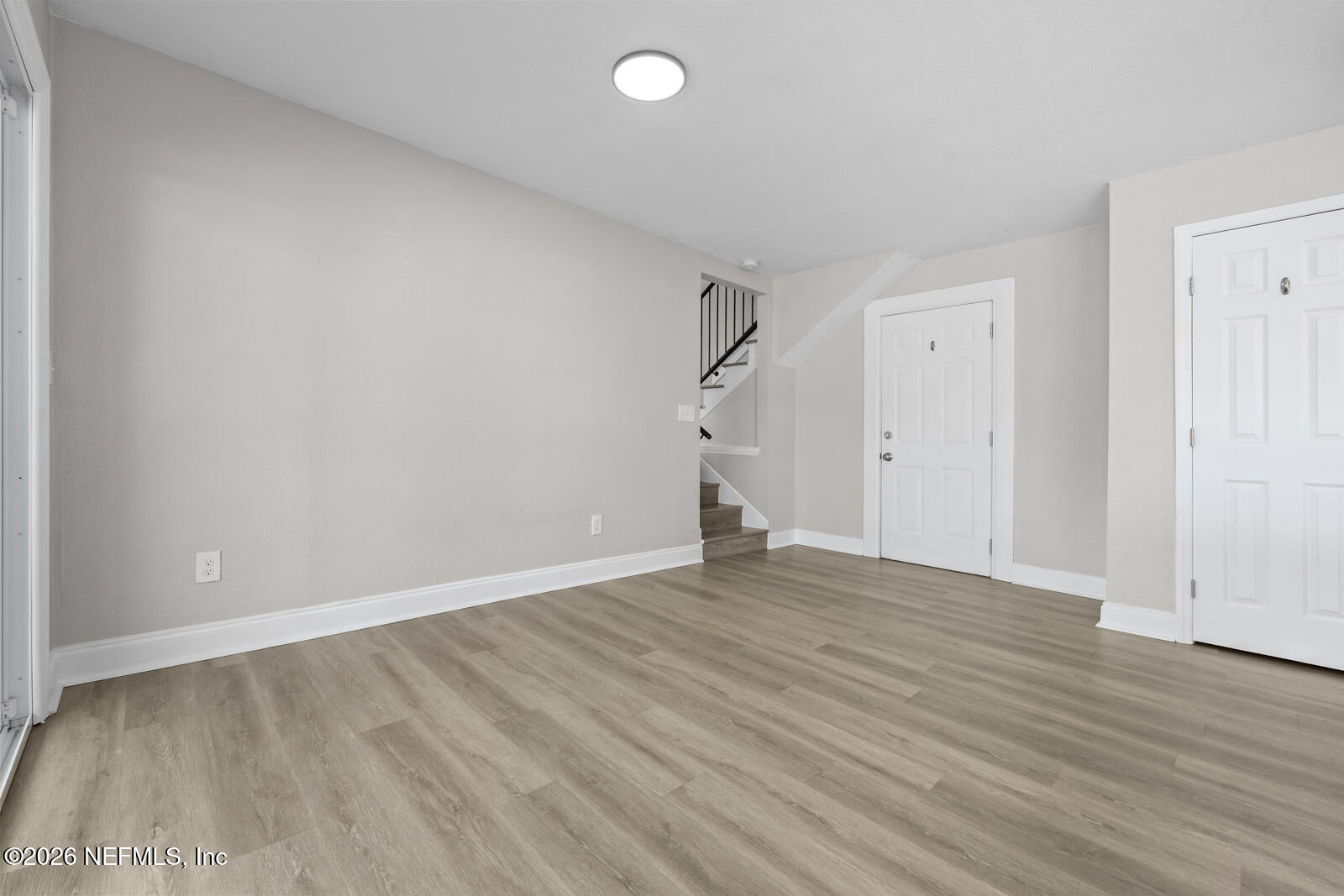 5695 HYDE PARK Circle