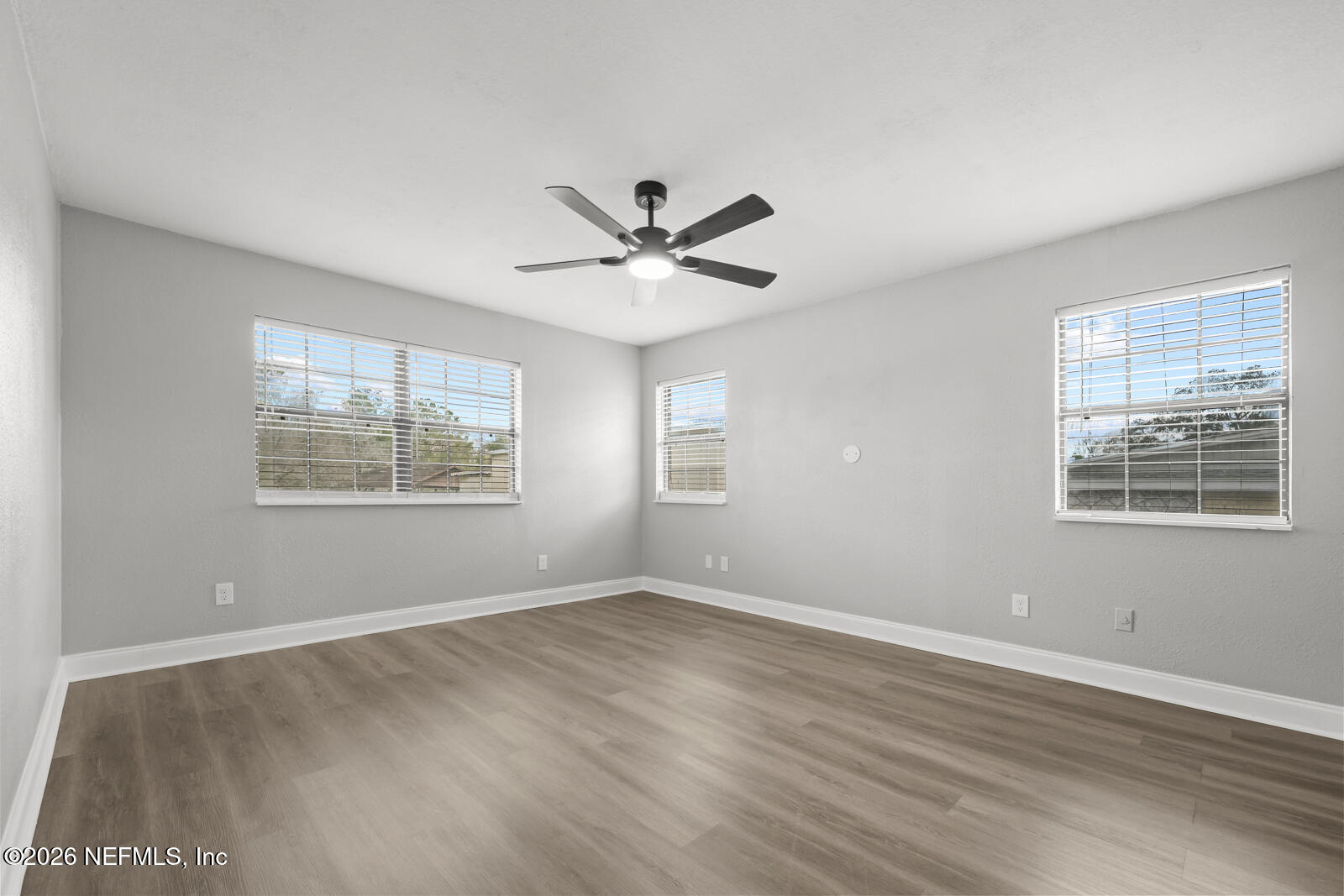 5695 HYDE PARK Circle