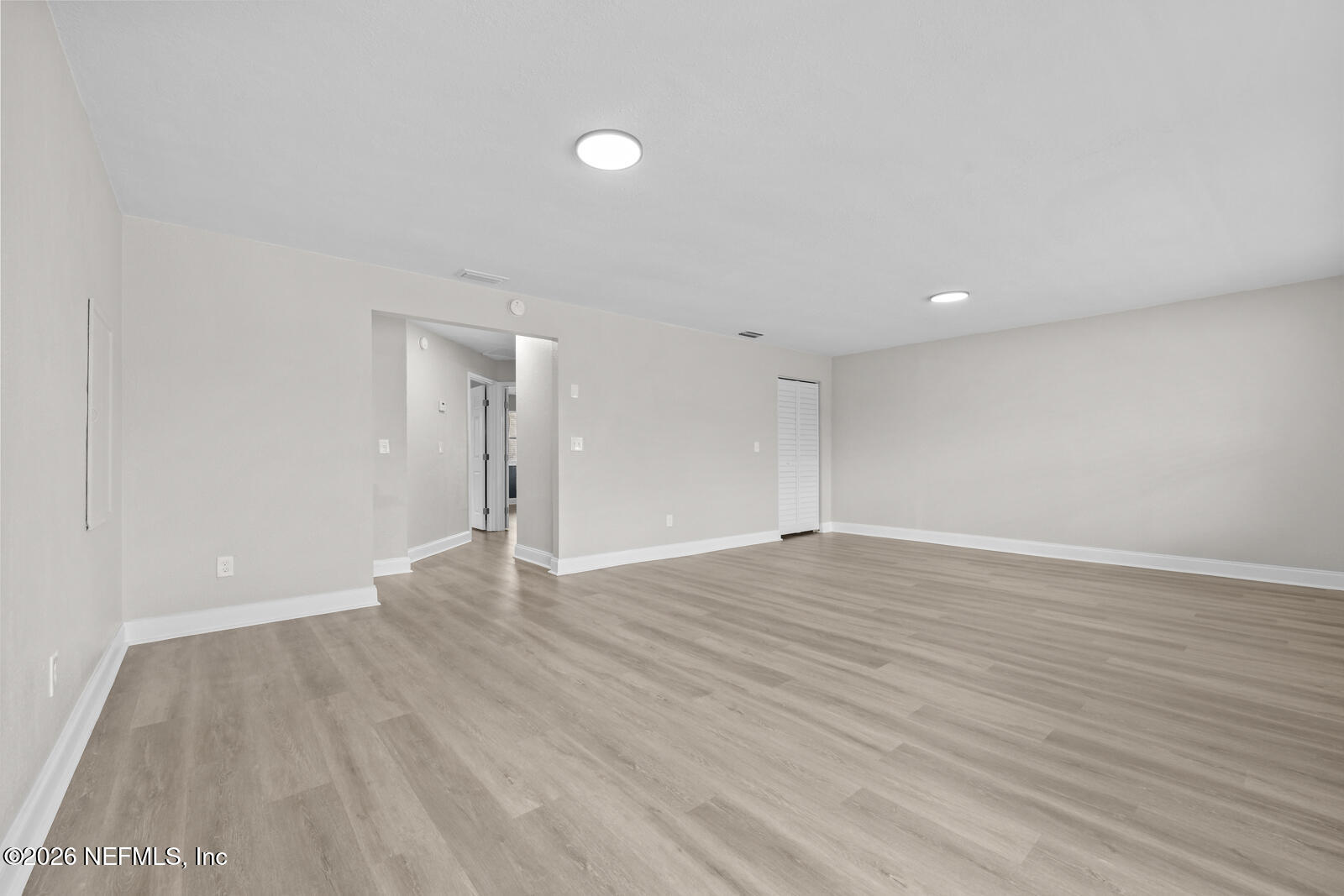 5695 HYDE PARK Circle