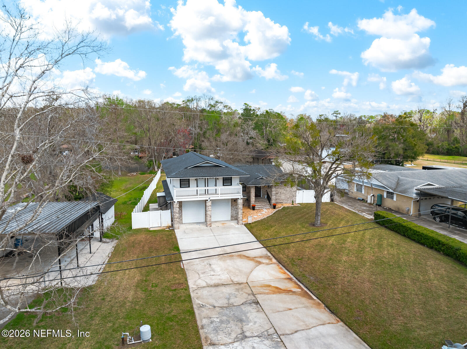 5695 HYDE PARK Circle