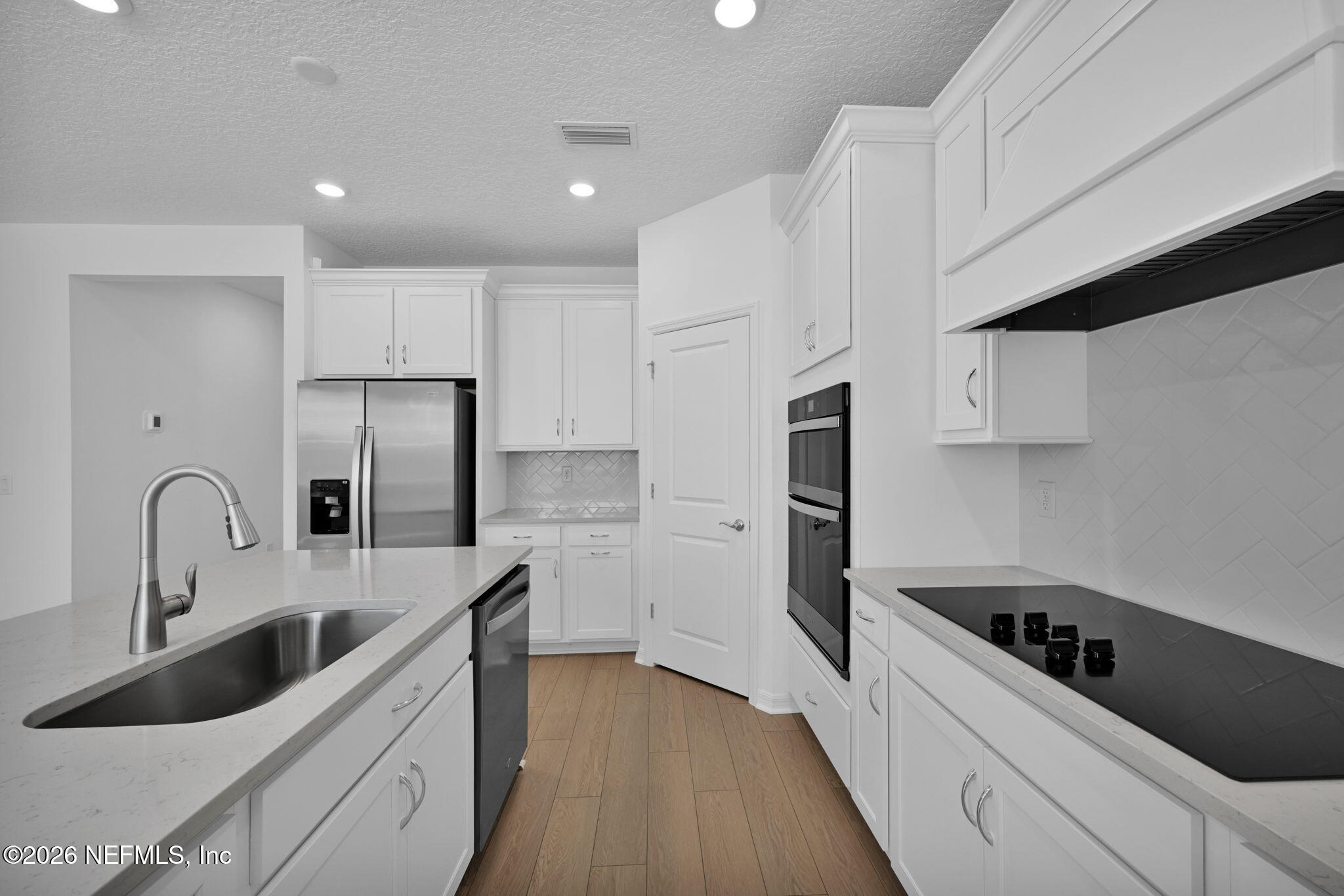 3530 AMERICANA Drive