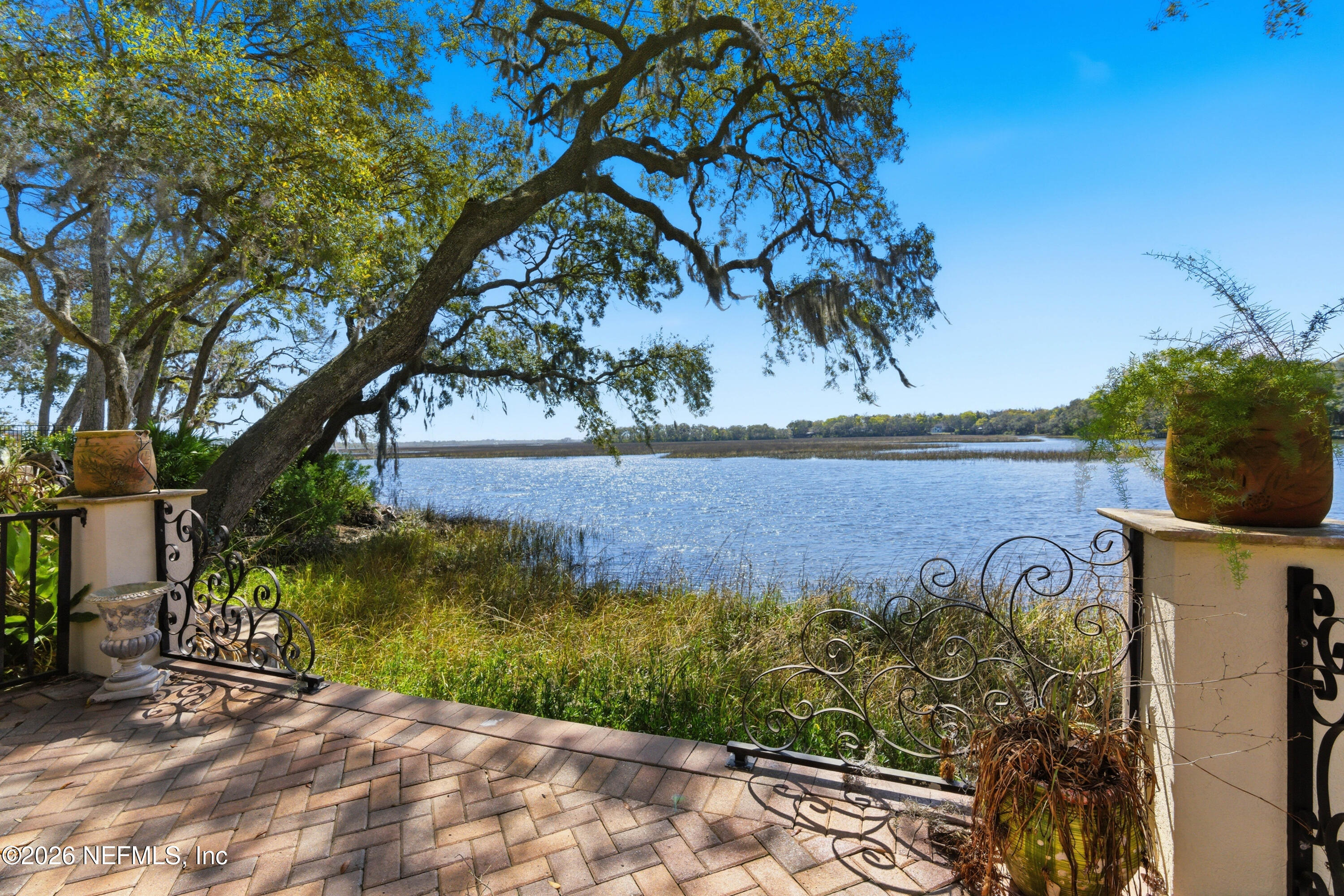 1049 SHIPWATCH Drive E