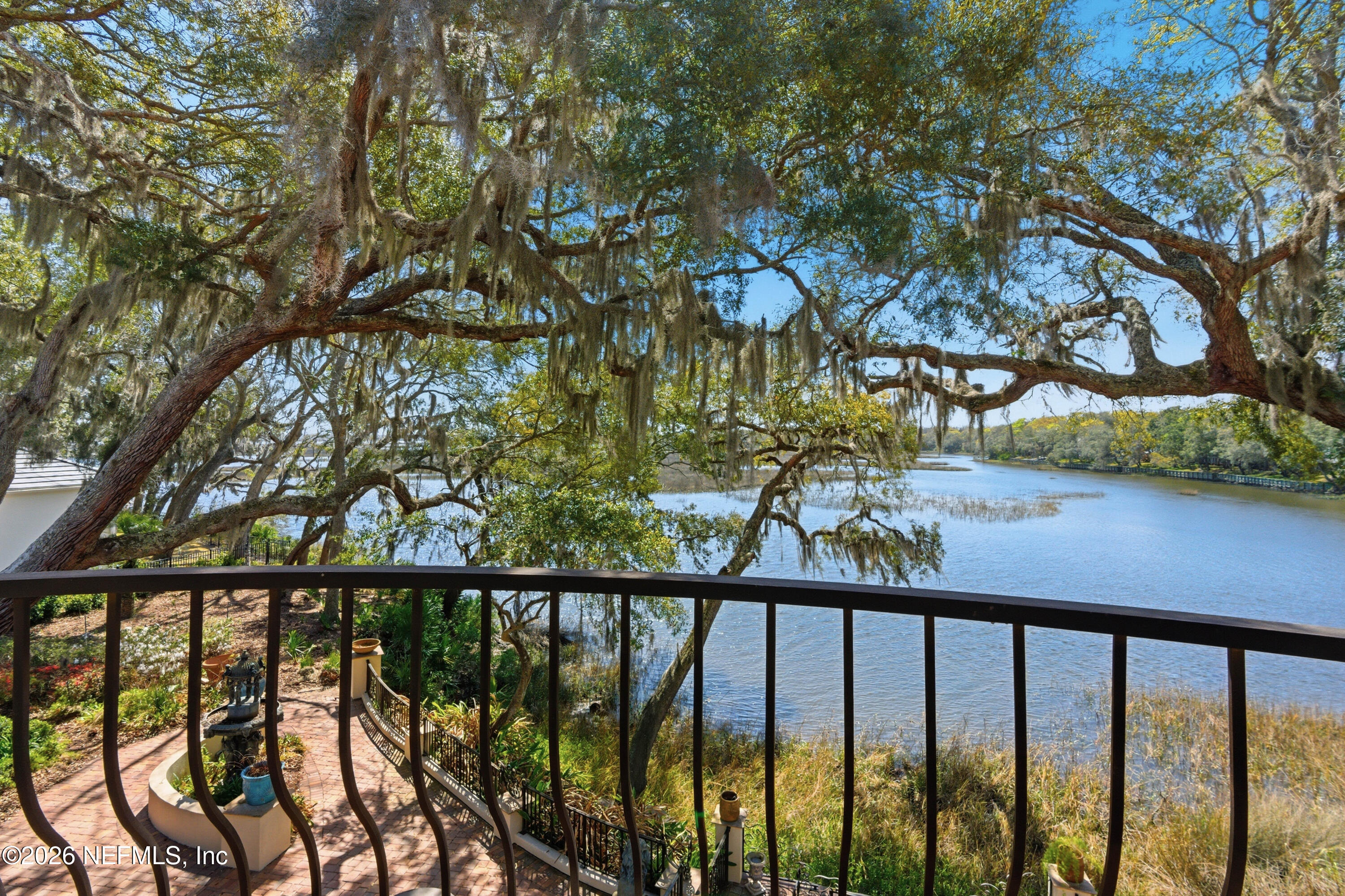 1049 SHIPWATCH Drive E