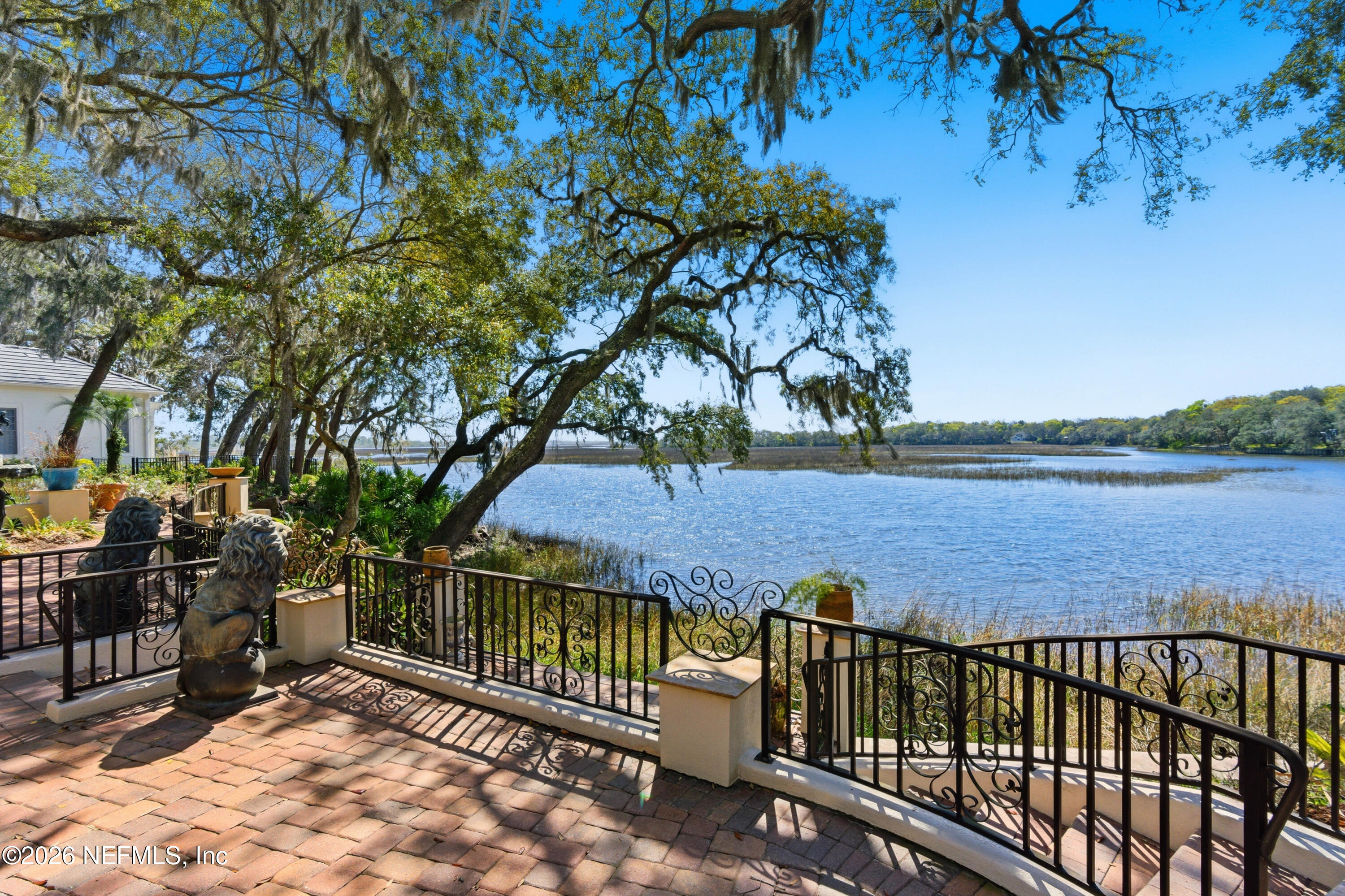 1049 SHIPWATCH Drive E