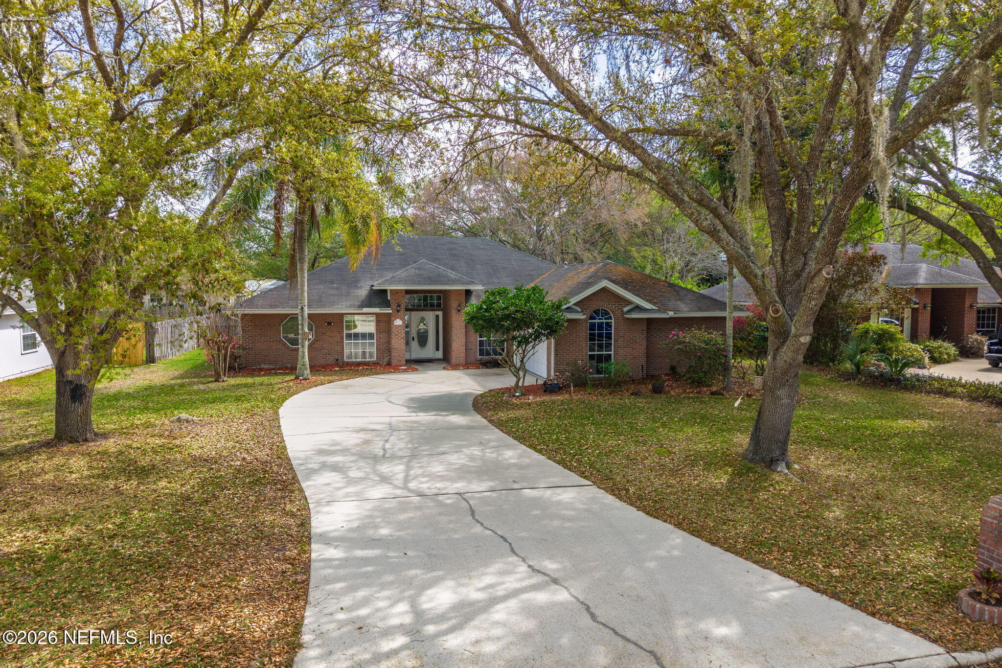 276 VILLAGE GREEN Avenue, St. Johns