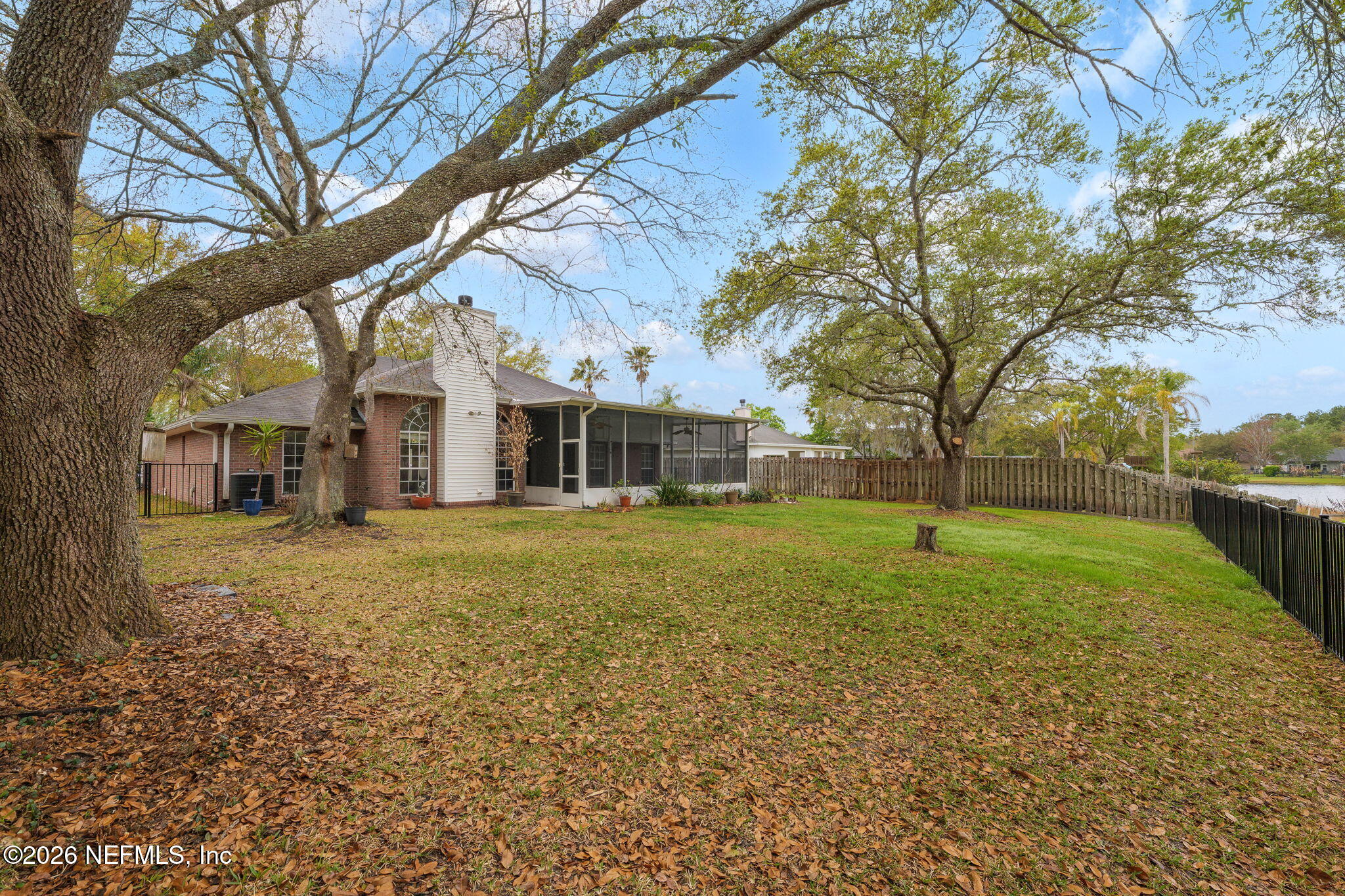 276 VILLAGE GREEN Avenue, St. Johns