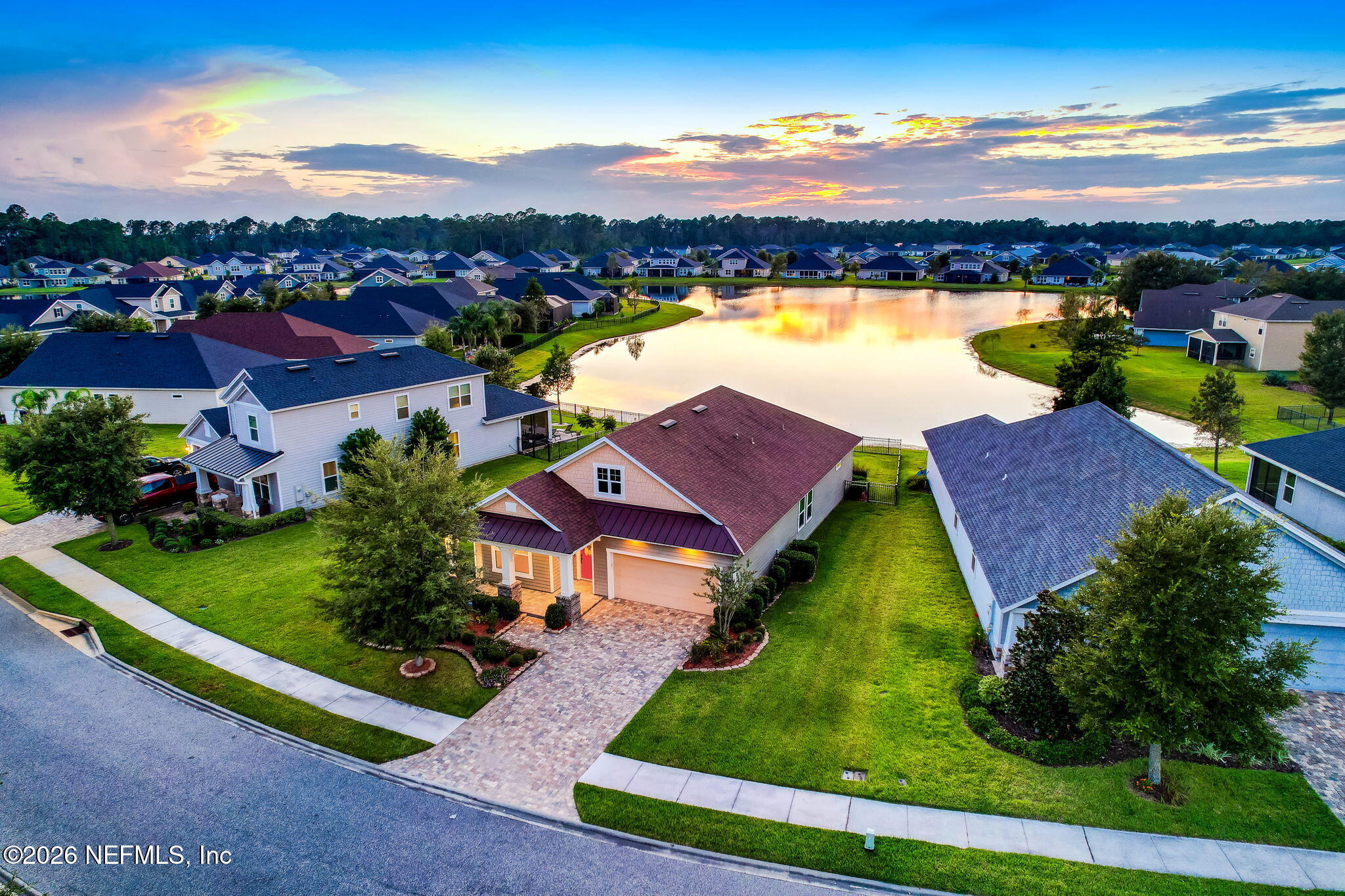 85212 CHAMPLAIN Drive