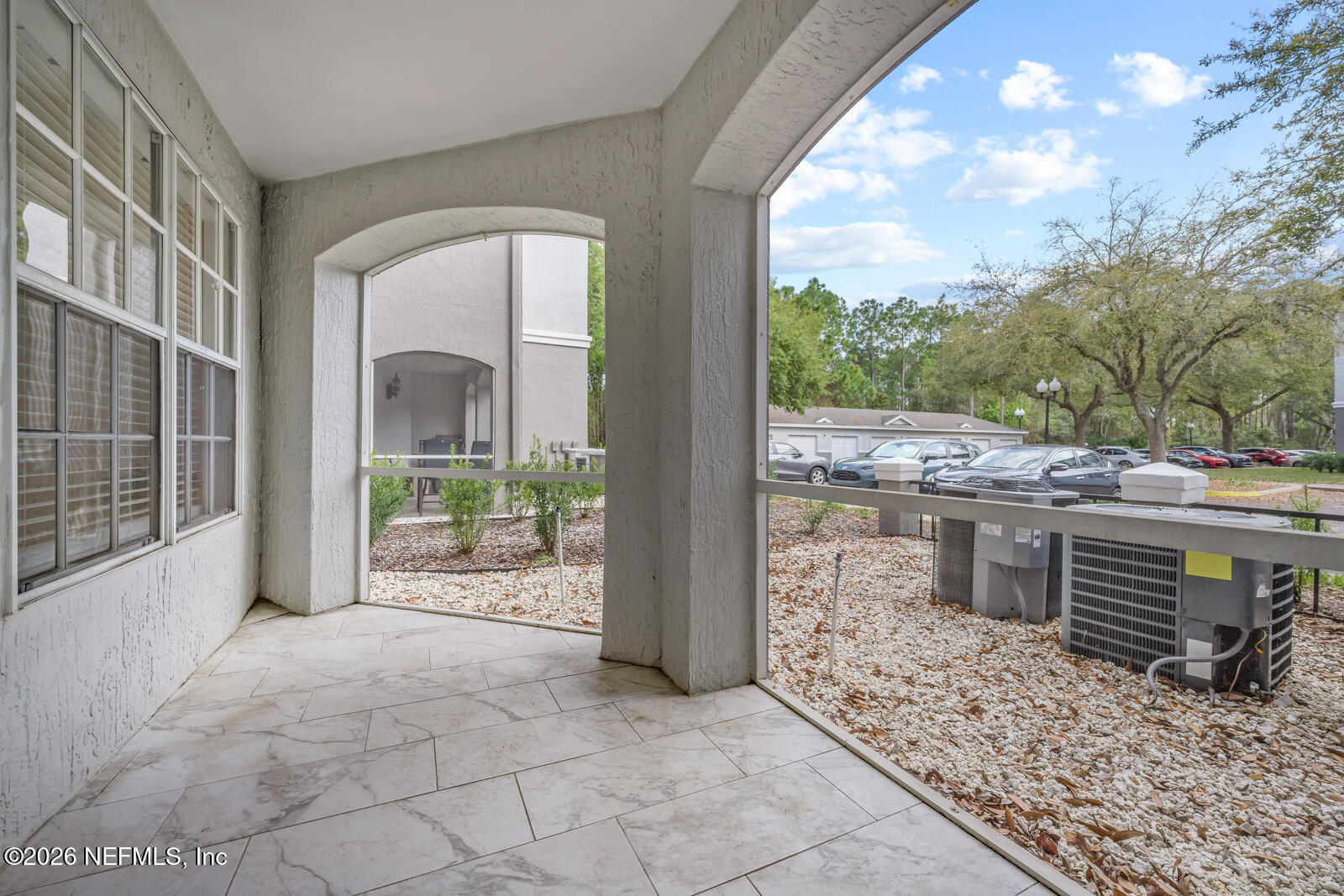 3591 KERNAN Boulevard S 806