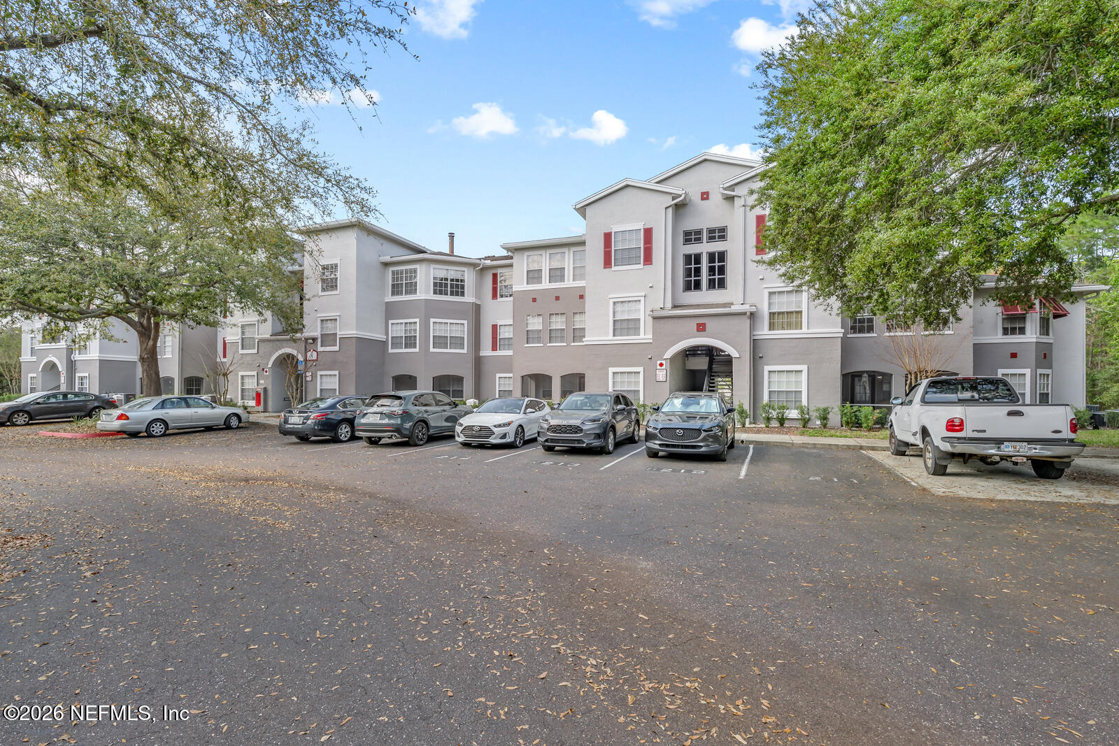 3591 KERNAN Boulevard S 806