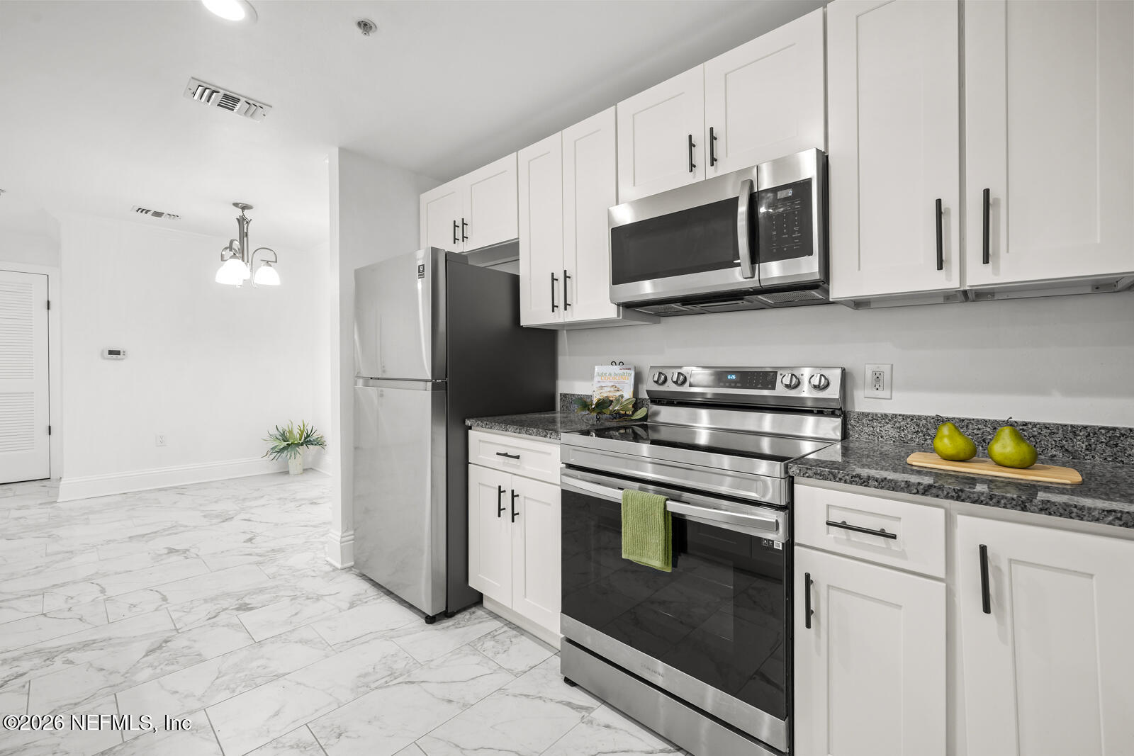 3591 KERNAN Boulevard S 806