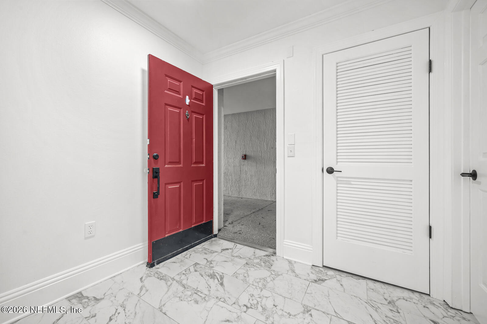 3591 KERNAN Boulevard S 806