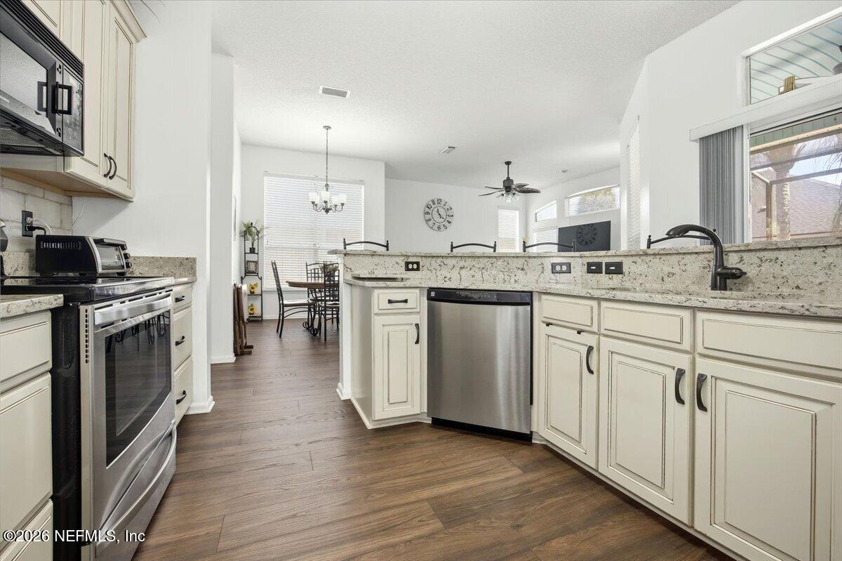 304 S BUCK BOARD Drive, St. Johns
