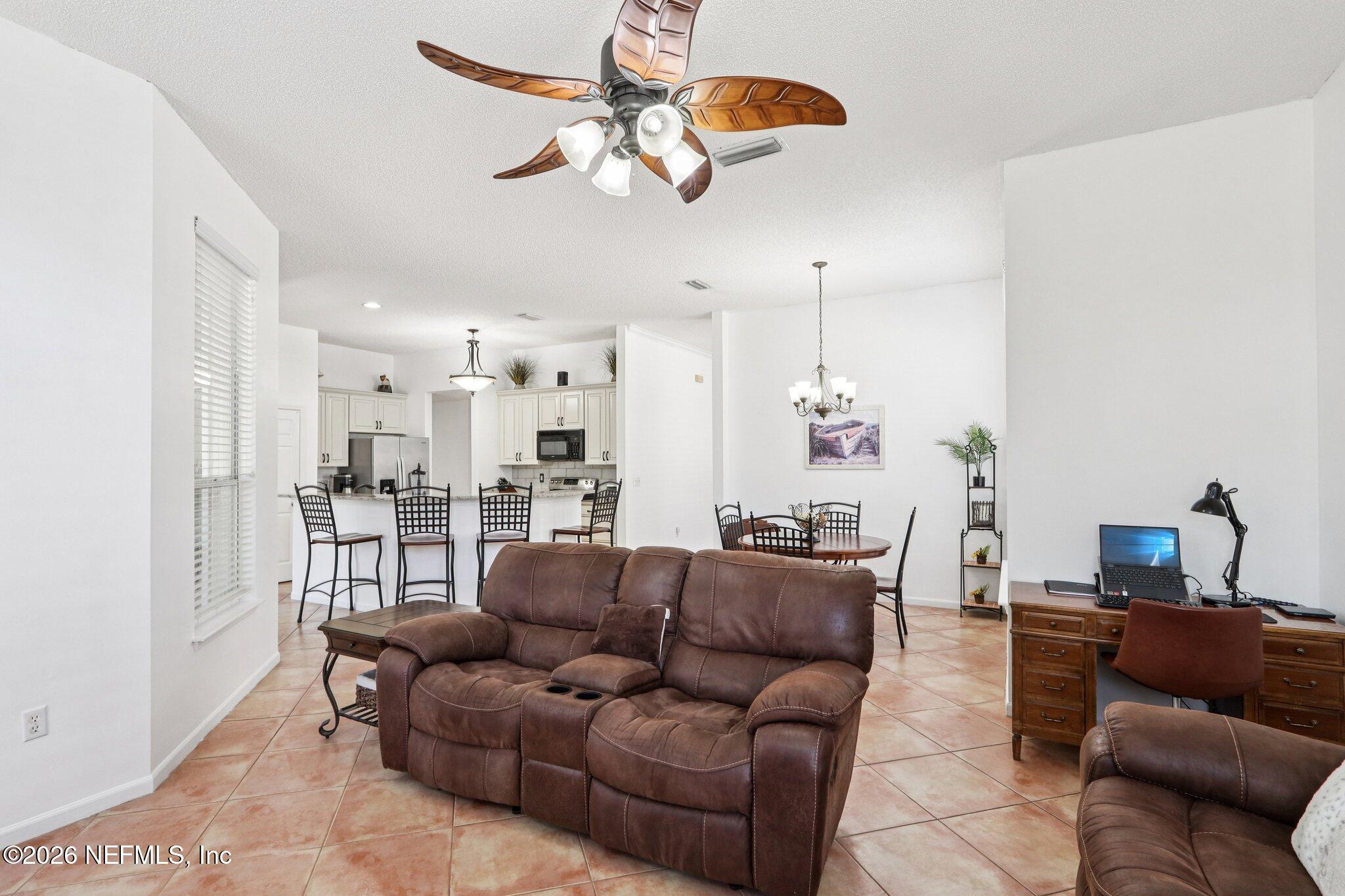 304 S BUCK BOARD Drive, St. Johns