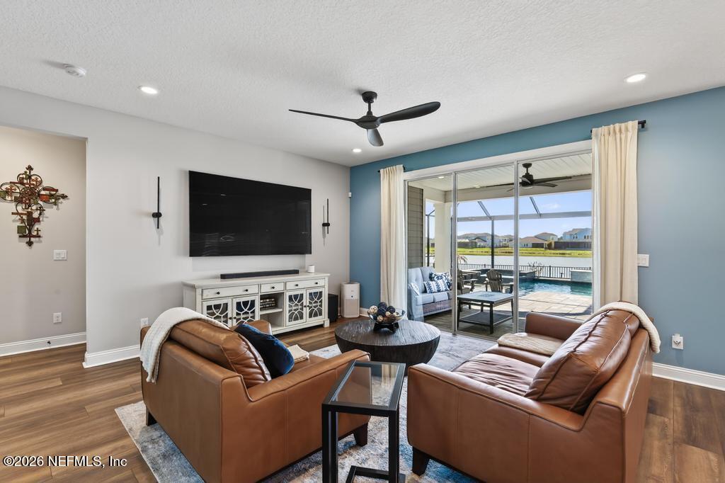 240 RANCH LAND Circle, St. Johns