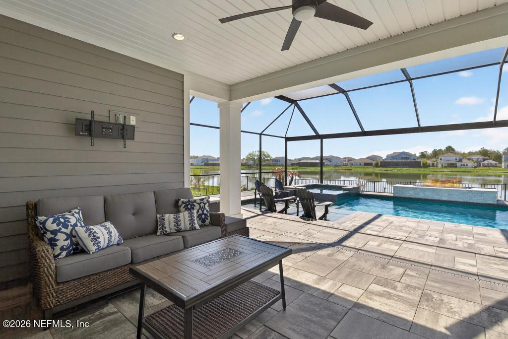 240 RANCH LAND Circle, St. Johns