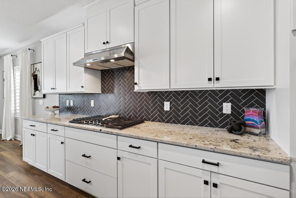 240 RANCH LAND Circle, St. Johns