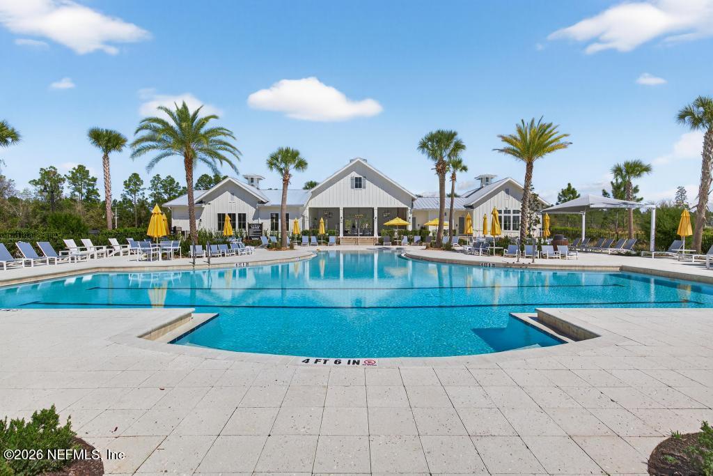 240 RANCH LAND Circle, St. Johns