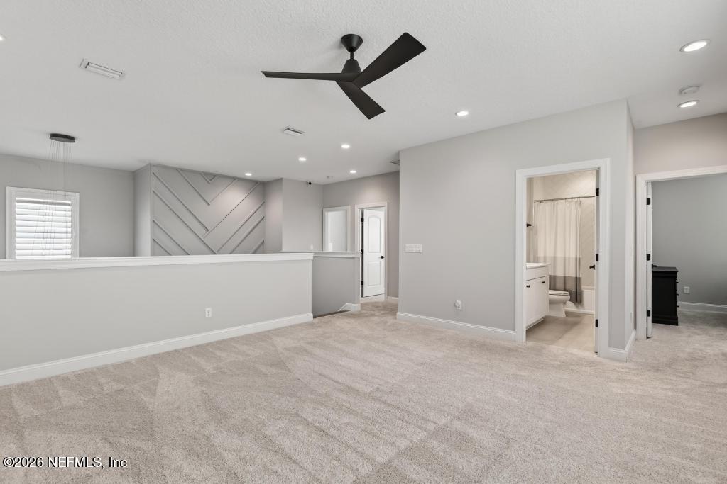 240 RANCH LAND Circle, St. Johns