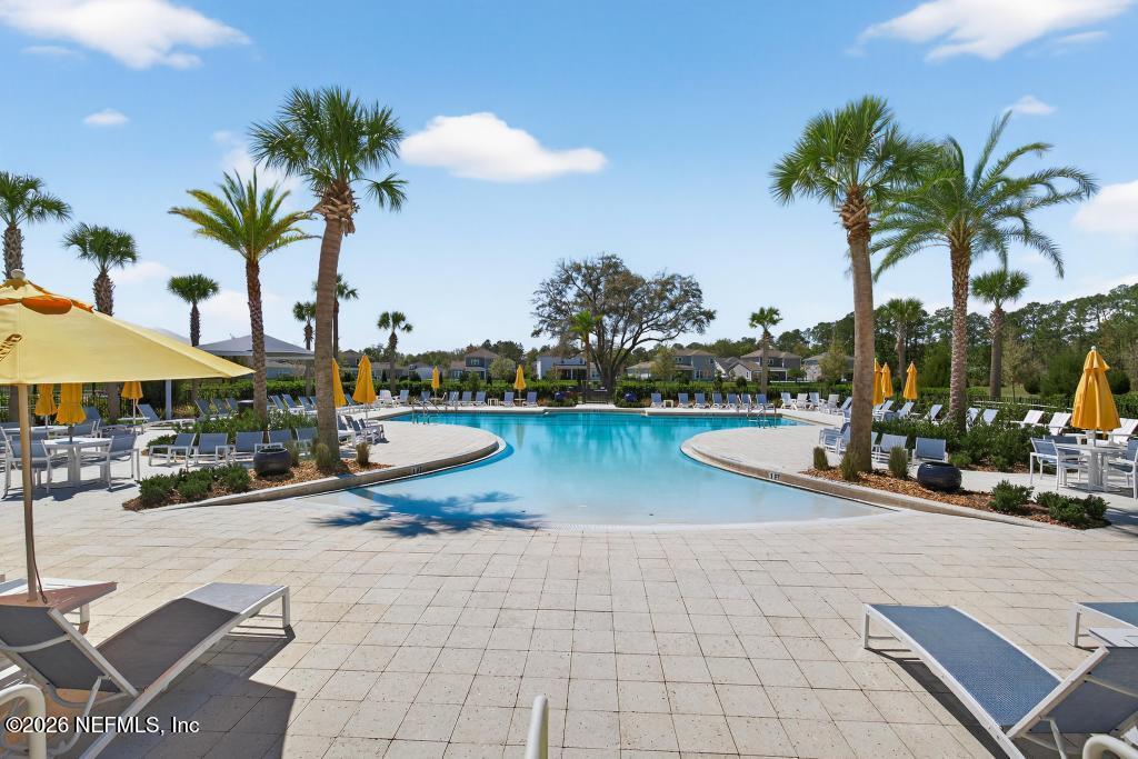 240 RANCH LAND Circle, St. Johns