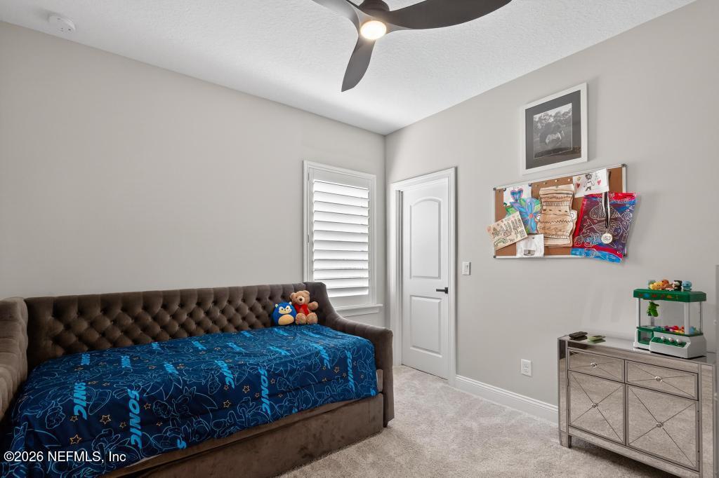 240 RANCH LAND Circle, St. Johns