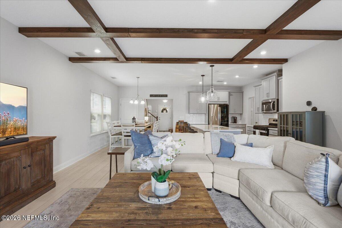 177 MEADOW CREEK Drive, St. Johns