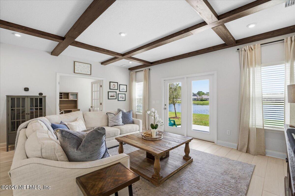 177 MEADOW CREEK Drive, St. Johns