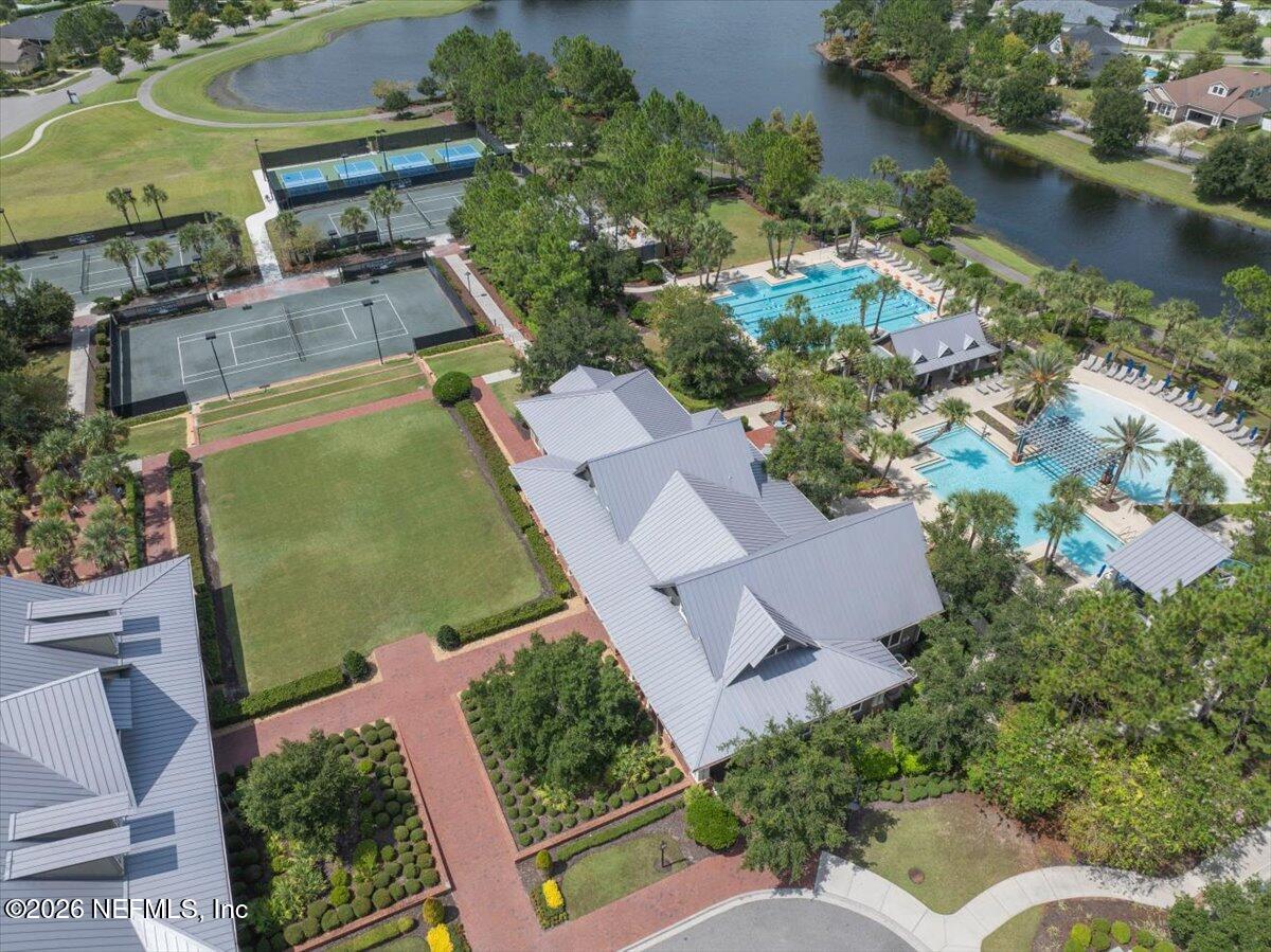 177 MEADOW CREEK Drive, St. Johns