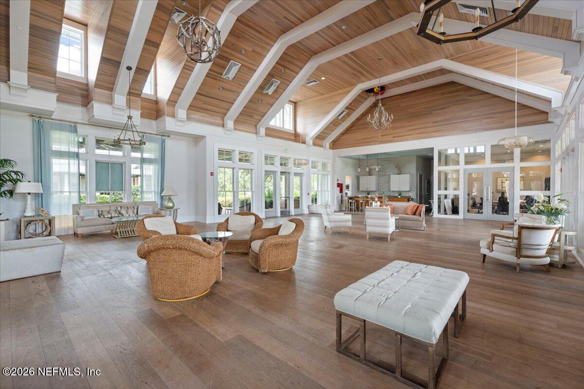 177 MEADOW CREEK Drive, St. Johns