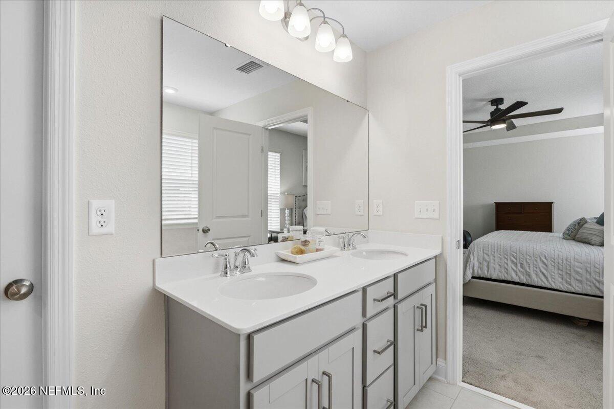 177 MEADOW CREEK Drive, St. Johns