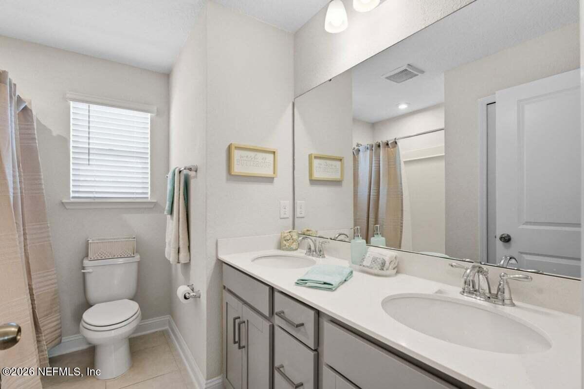 177 MEADOW CREEK Drive, St. Johns