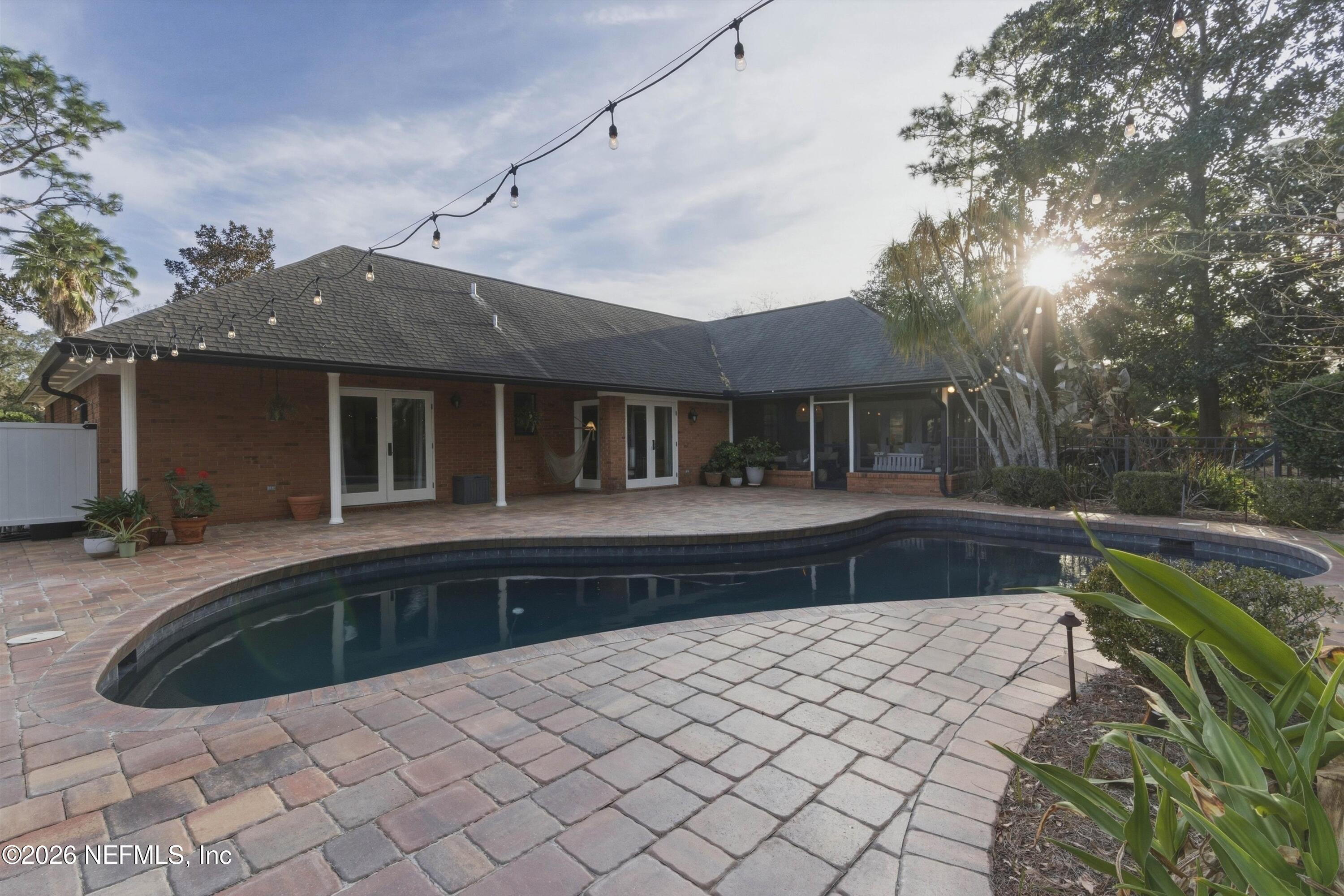 1977 FALCON Court, St. Johns