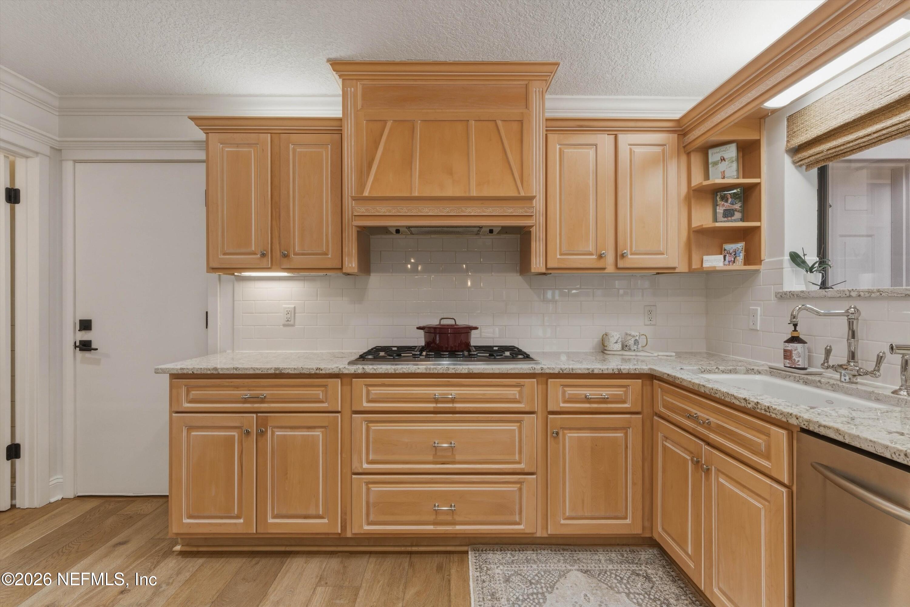 1977 FALCON Court, St. Johns