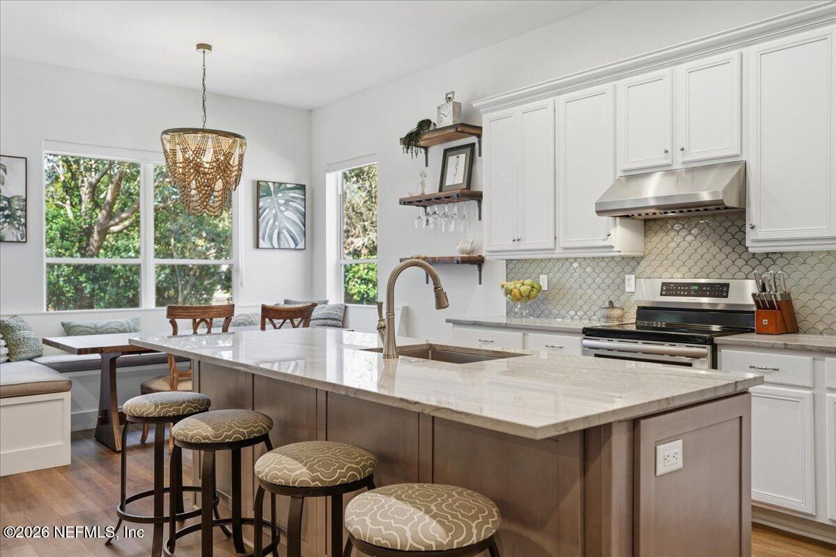 10 NANTUCKET ISLAND Court