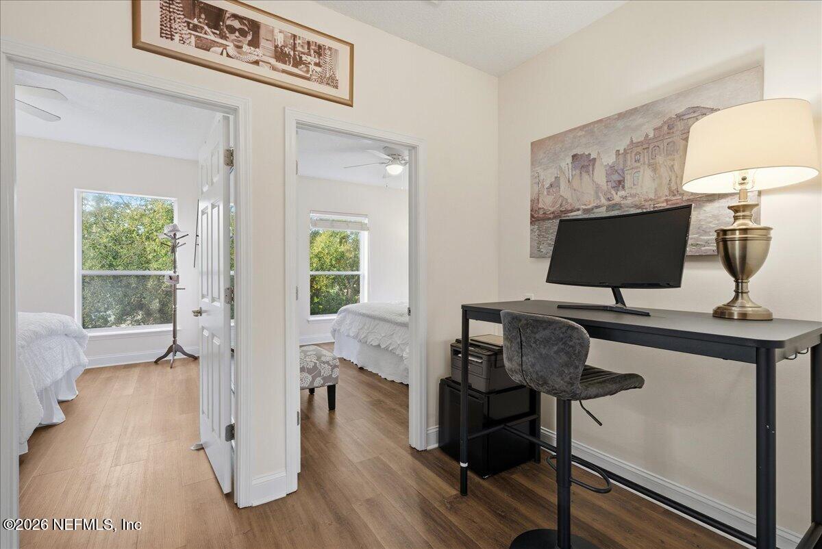 10 NANTUCKET ISLAND Court