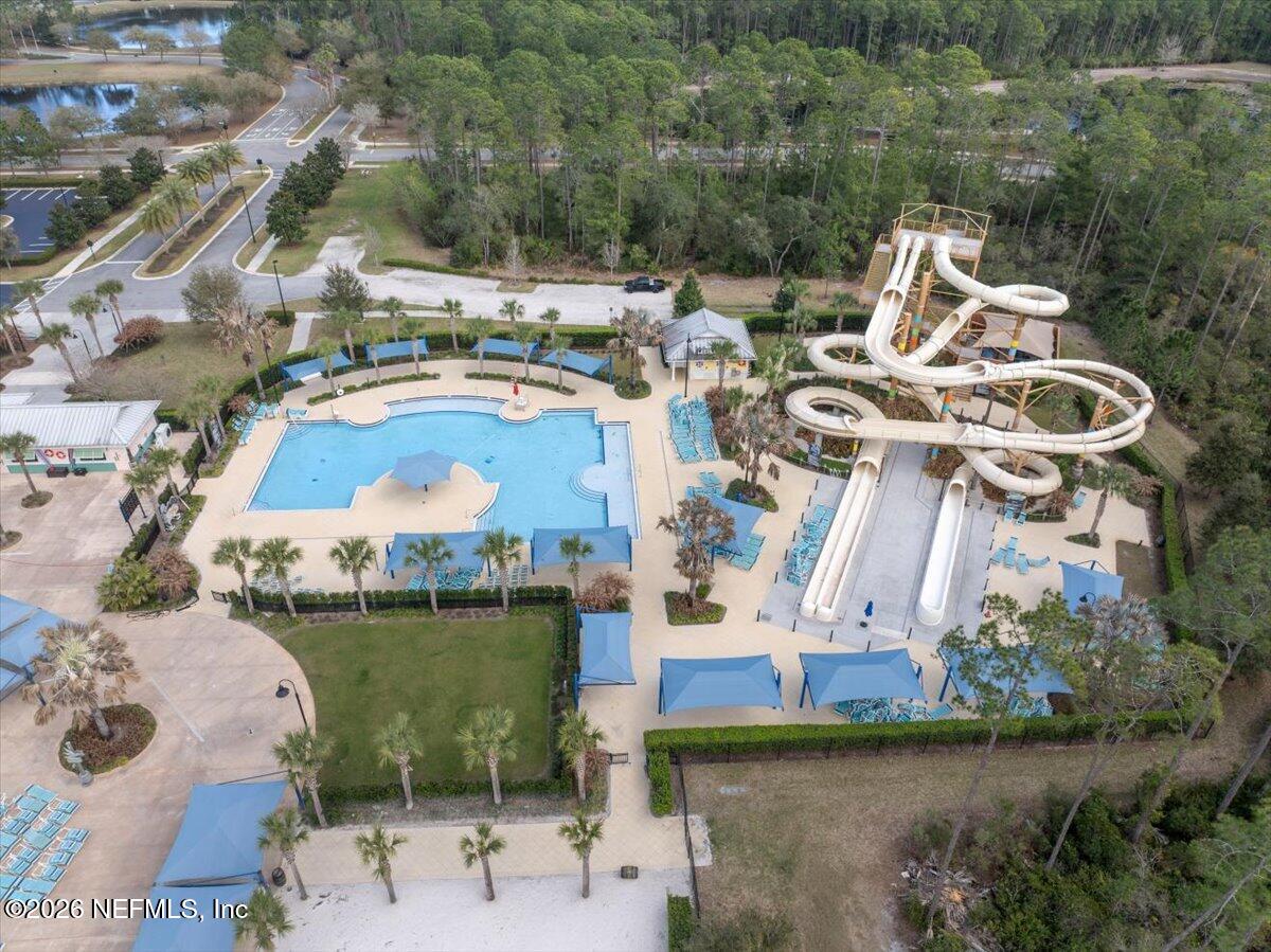 10 NANTUCKET ISLAND Court