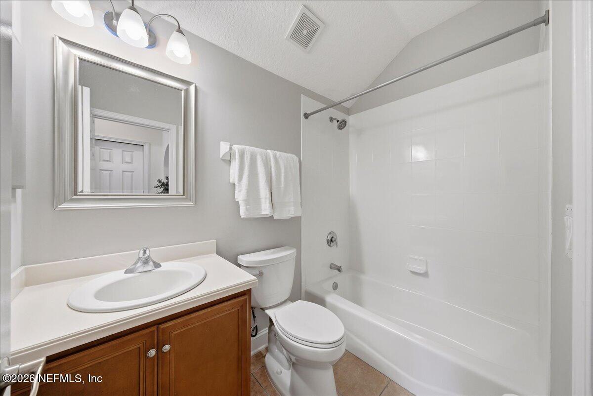 10 NANTUCKET ISLAND Court