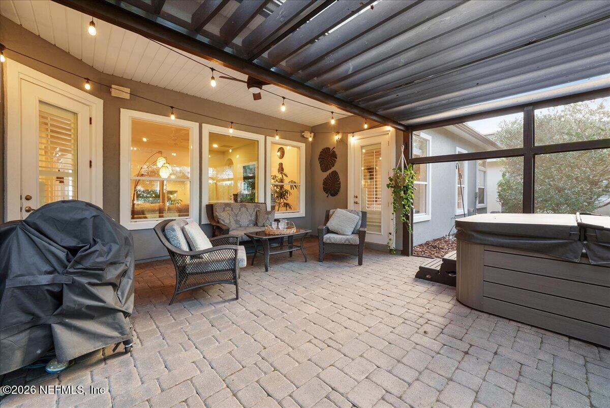 10 NANTUCKET ISLAND Court