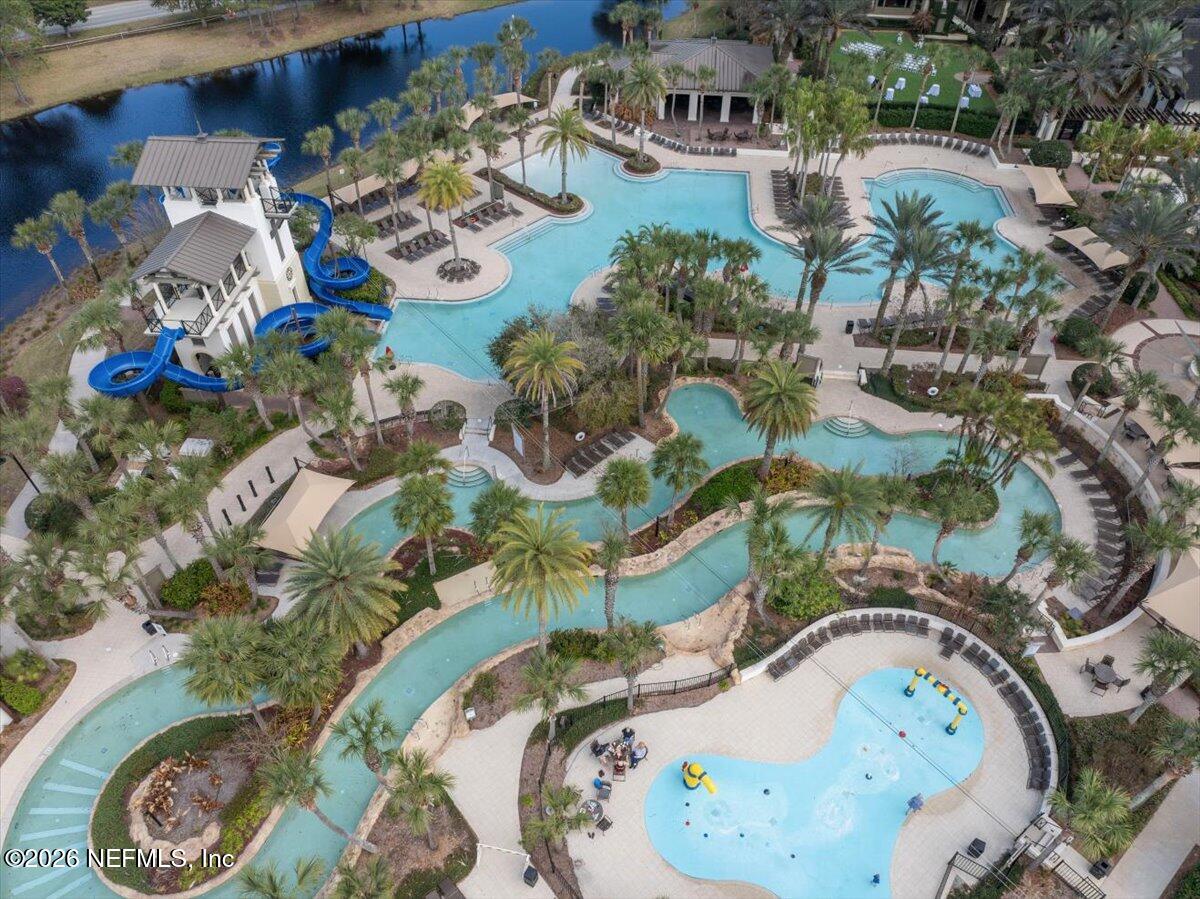 10 NANTUCKET ISLAND Court