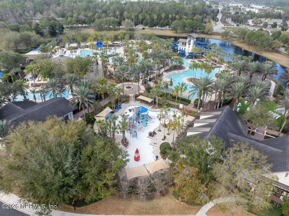 10 NANTUCKET ISLAND Court