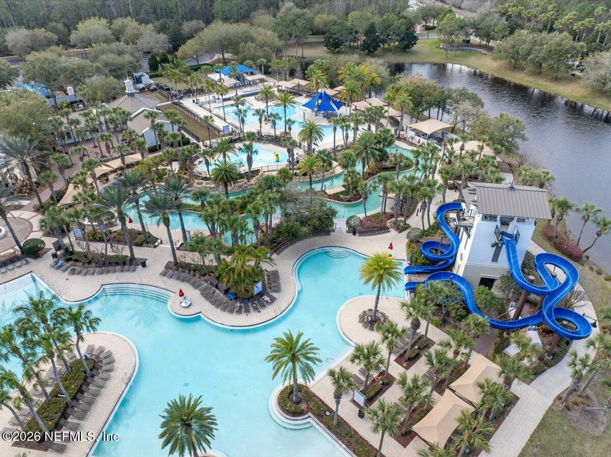 10 NANTUCKET ISLAND Court